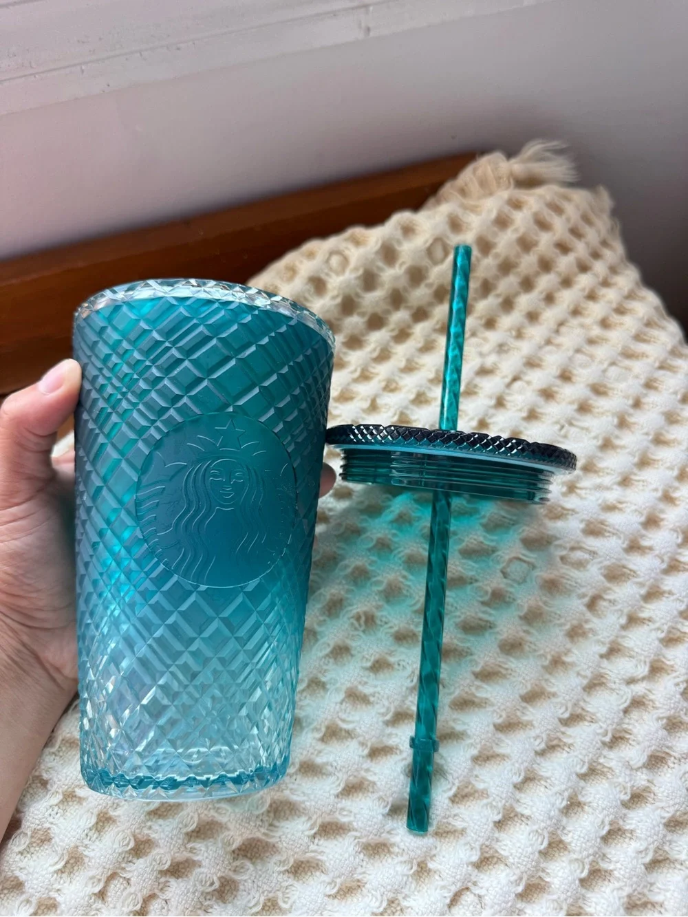 Starbucks Teal 15oz Diamond-Texture Reusable Cold Cup
